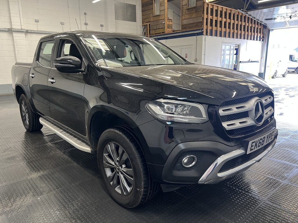 Mercedes-Benz X Class 2.3 Cdi Power Pickup Double Cab 4M Black #4