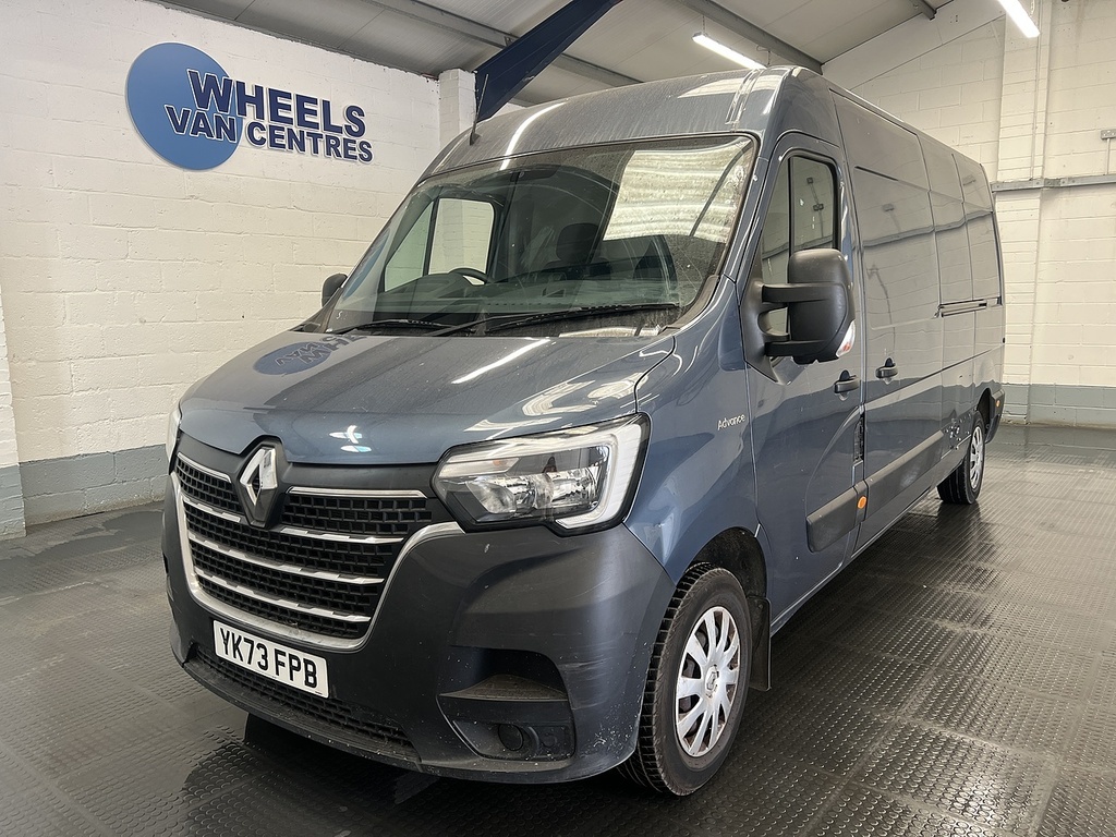 Renault Master 2.3 Dci 35 Advance Panel Van Fwd Blue