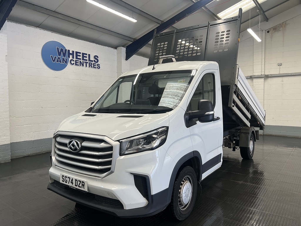 Maxus Deliver 9 2.0 D20 Single Cab Tipper Rwd L3 White