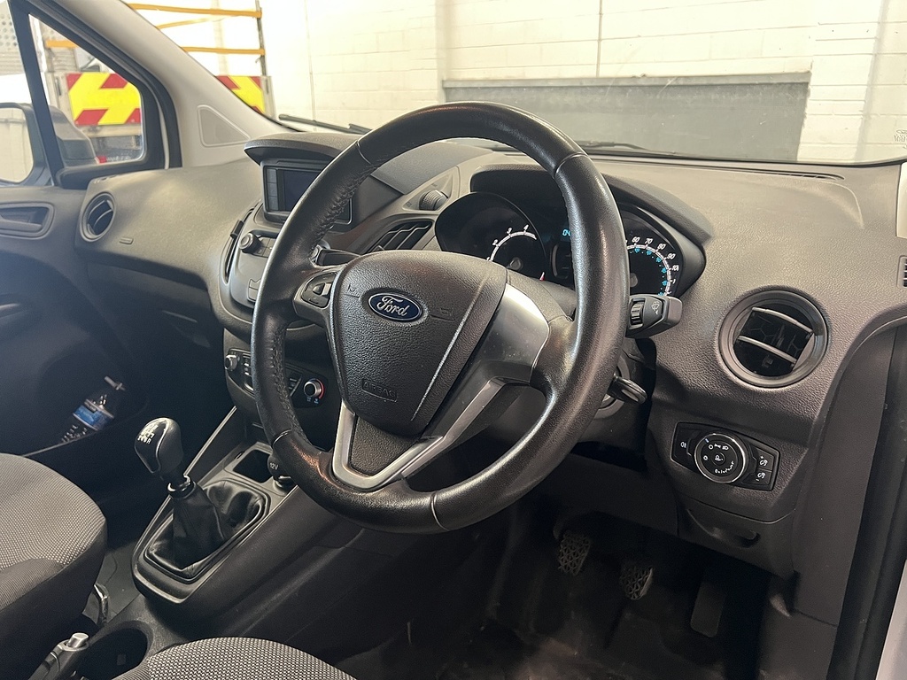 Ford Transit Courier 1.0 Ecoboost Leader Panel Van L1 White #6