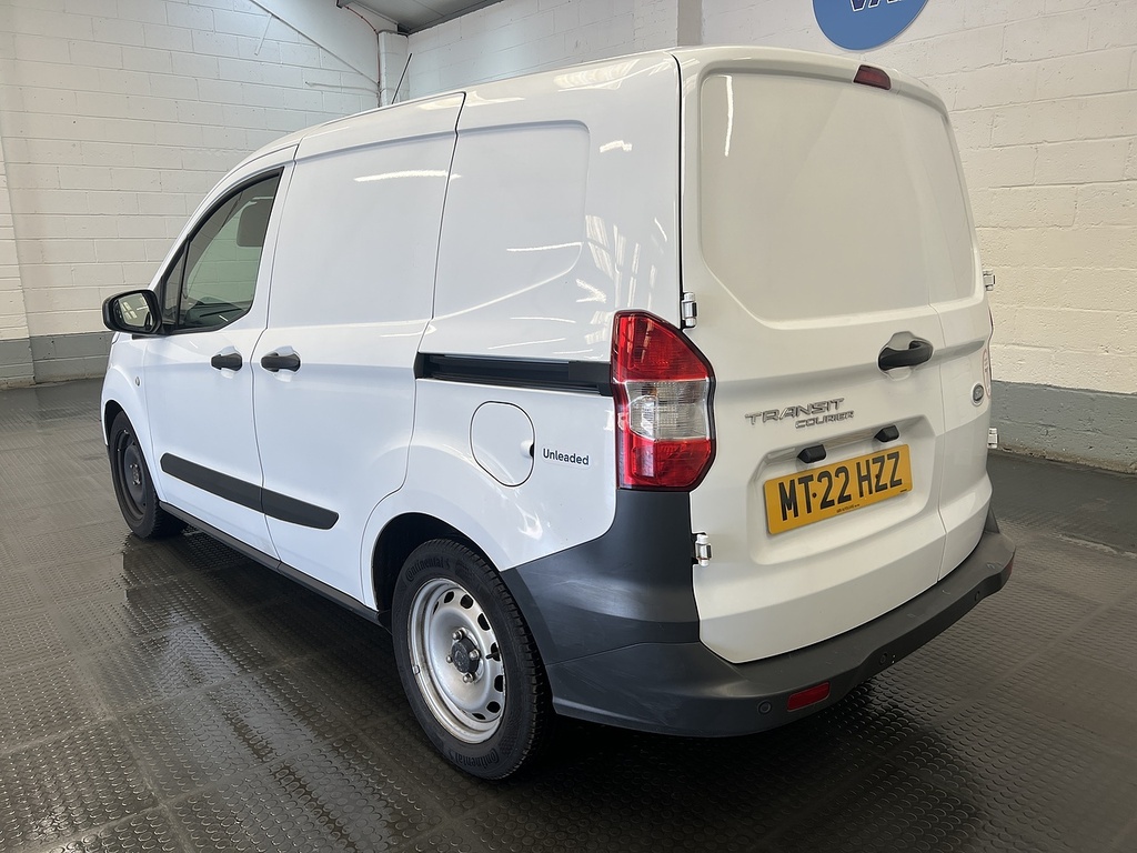 Ford Transit Courier 1.0 Ecoboost Leader Panel Van L1 White #2