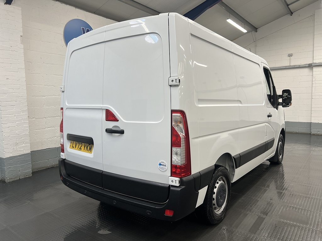 Renault Master Mpv White #5