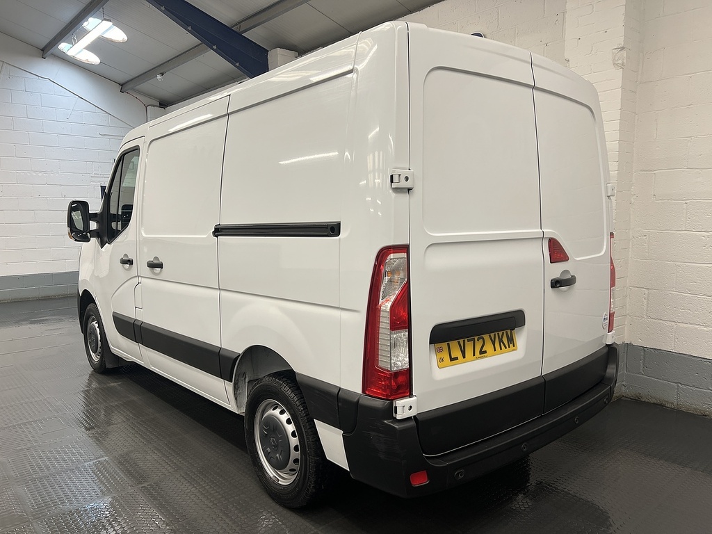 Renault Master Mpv White #3
