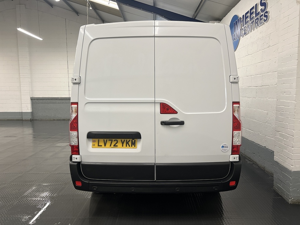 Renault Master Mpv White #4