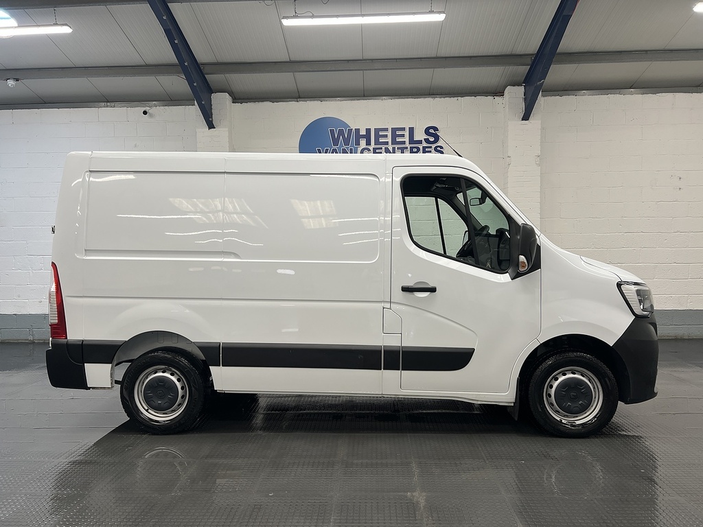 Renault Master Mpv White #6