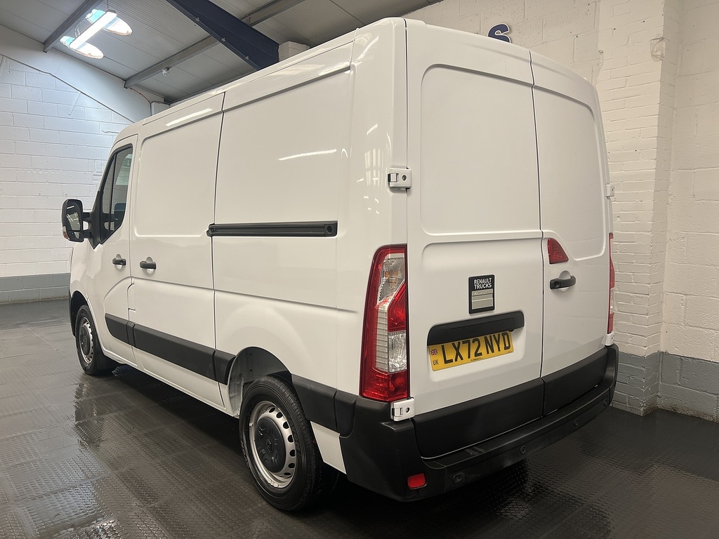 Renault Master Mpv White #3