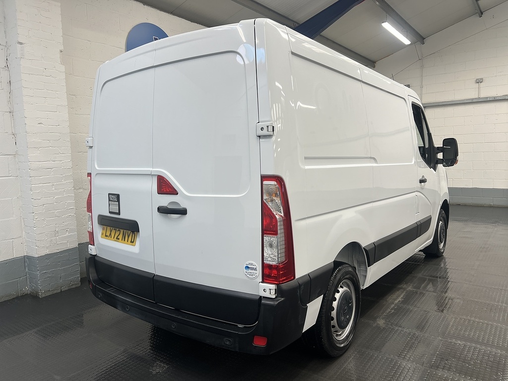 Renault Master Mpv White #5