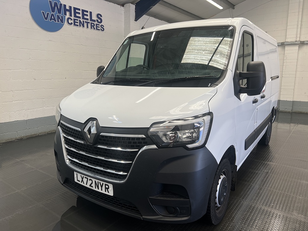 Renault Master Mpv White