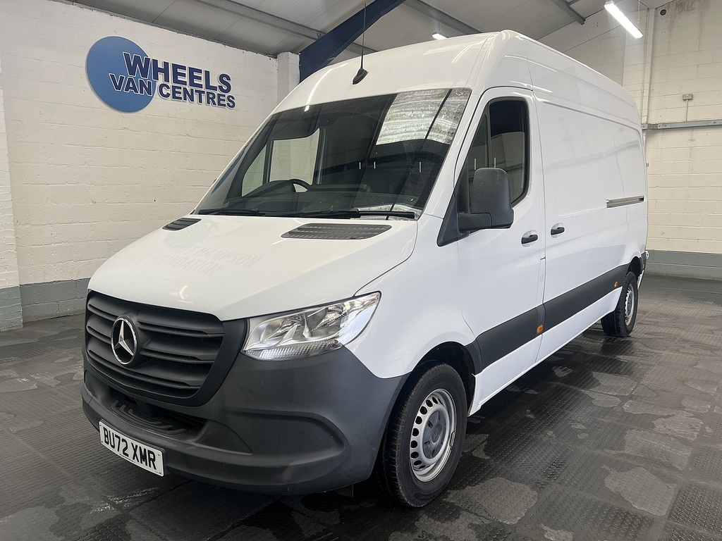 Mercedes-Benz Sprinter 2.0 315 Cdi Progressive Panel Van Manua White