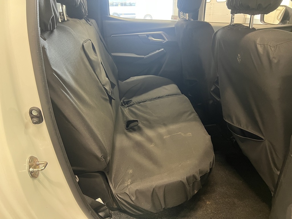 Isuzu D-Max 1.9 Td Dl20 Pickup Double Cab 4W White #6
