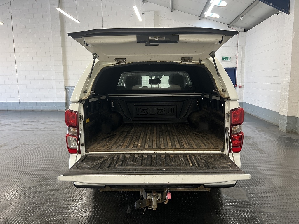 Isuzu D-Max 1.9 Td Dl20 Pickup Double Cab 4W White #5