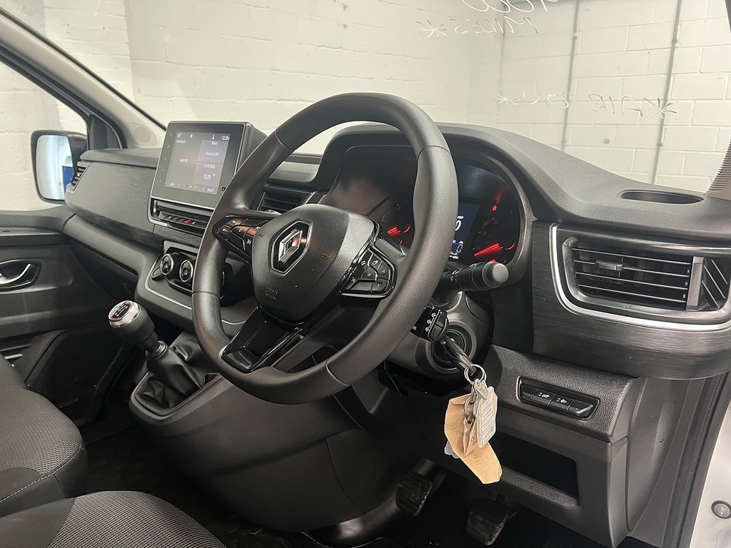 Renault Trafic Sl30 2.0 Dci Business Blue 130Ps White #9
