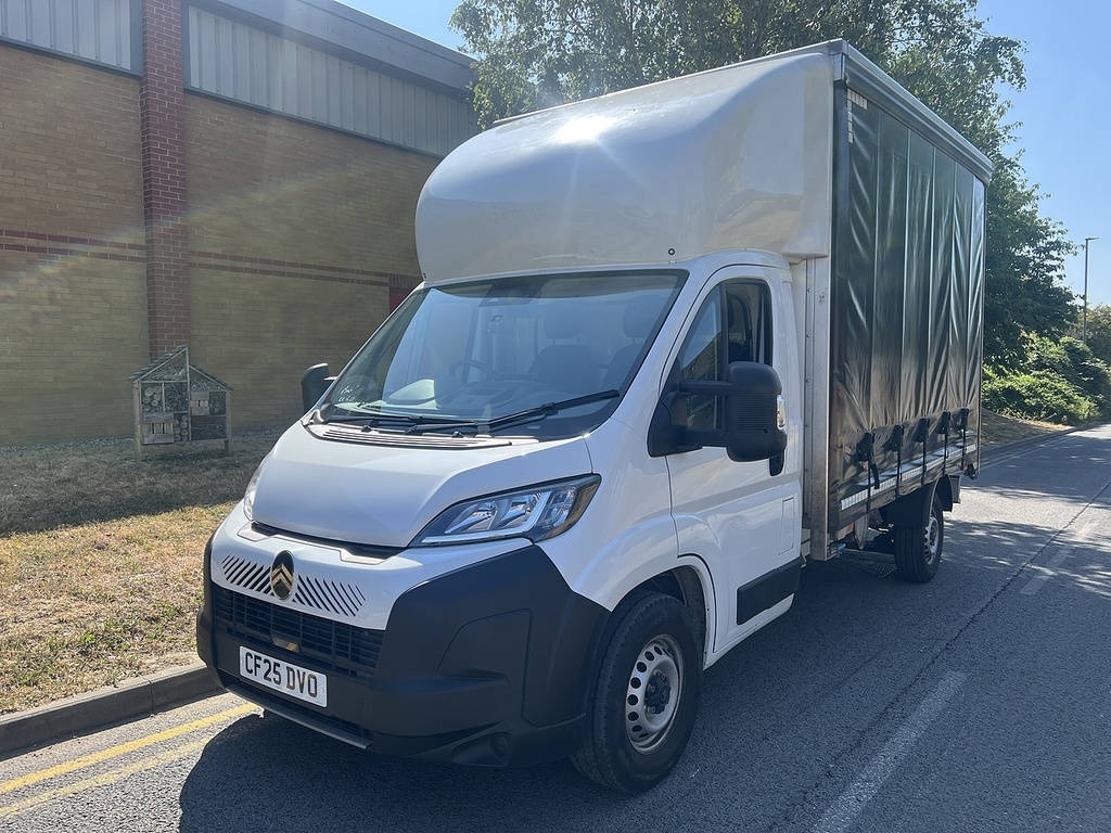 Citroen Relay 2.2 Bluehdi 35 Enterprise Curtain Side White