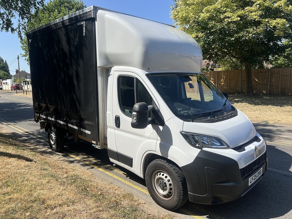 Citroen Relay 2.2 Bluehdi 35 Enterprise Curtain Side White #2