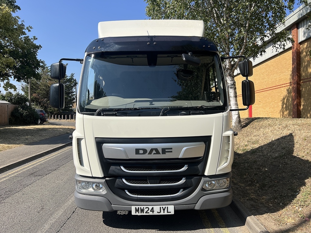 DAF All Models 7.5T Lorry Curtainside With Tuck Away Tail Lift, A White #8