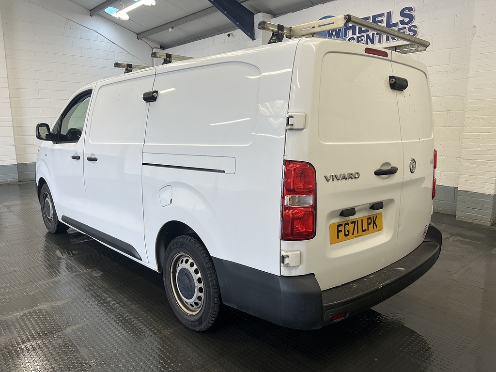 Vauxhall Vivaro Turbo D 2900 Edition White #2