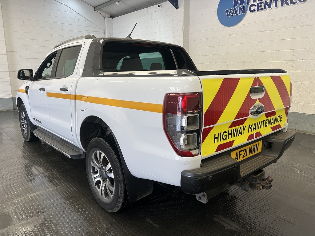 Ford Ranger 2.0 Ecoblue Wildtrak Pickup Double Cab White #2