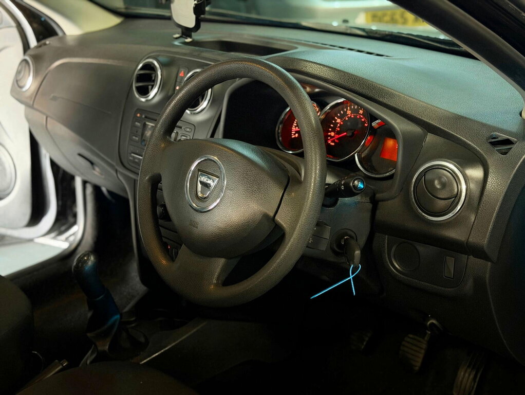 Dacia Sandero 1.2 Ambiance Hatchback Euro 6 7 Black #30