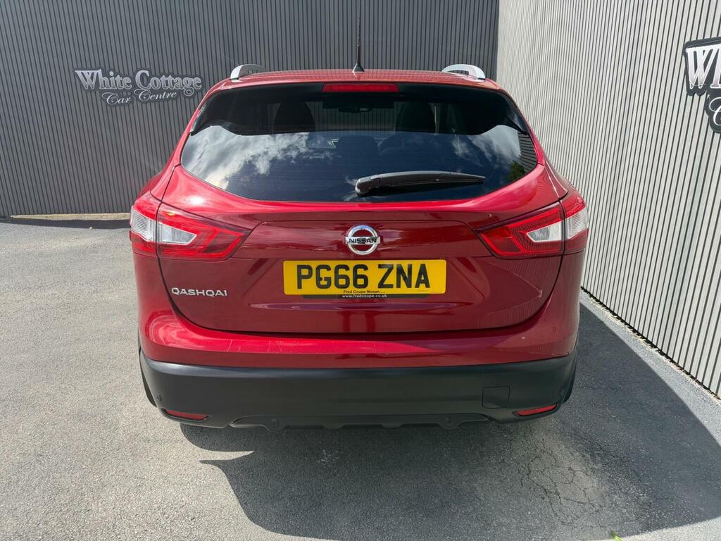 Nissan Qashqai Suv 1.2 Dig-t N-connecta 2Wd Euro 6 Ss 201 Red #6