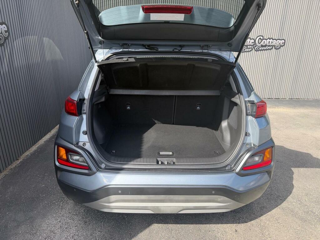 Hyundai Kona Kona Premium Black #9