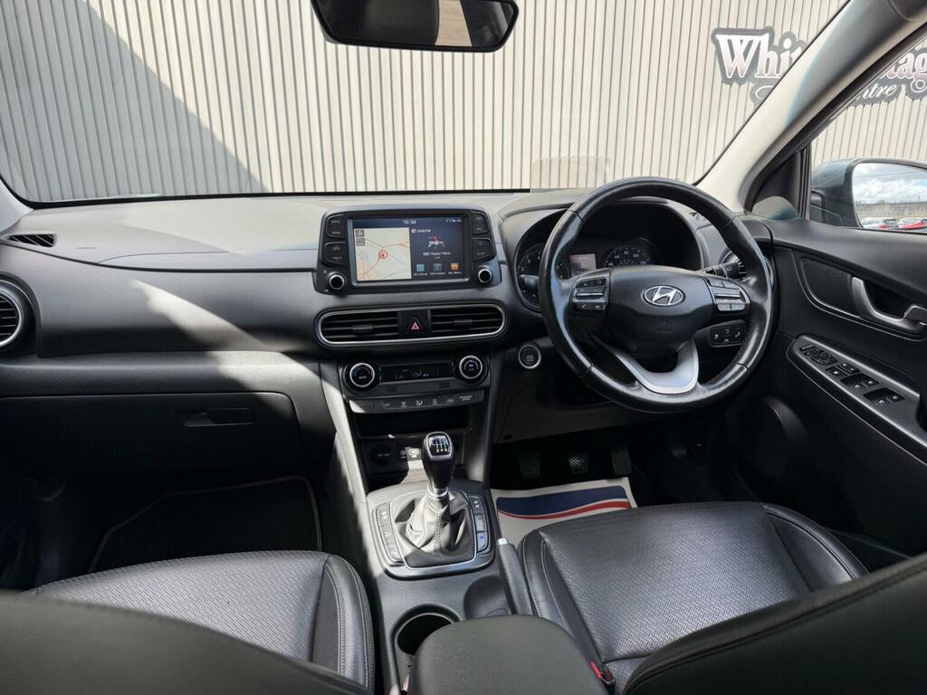 Hyundai Kona Kona Premium Black #14