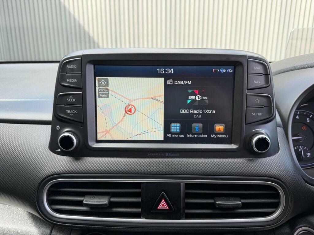 Hyundai Kona Kona Premium Black #16