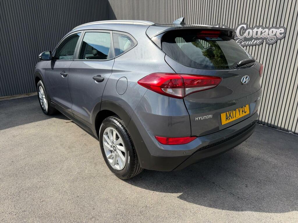 Hyundai Tucson 1.6 Gdi Blue Drive Se Nav Euro 6 Ss Grey #3