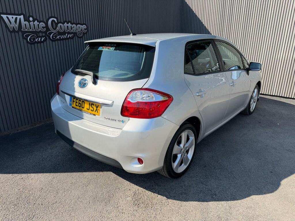 Toyota Auris 1.8 Vvt-h T Spirit Cvt Euro 5 Ss Silver #2