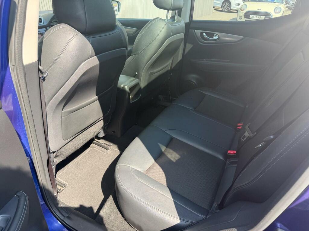 Nissan Qashqai 1.3 Dig-t N-connecta Glass Roof Pack Blue #12