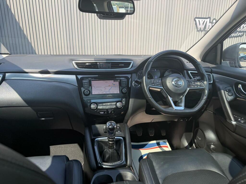 Nissan Qashqai 1.3 Dig-t N-connecta Glass Roof Pack Blue #15