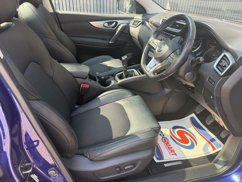 Nissan Qashqai 1.3 Dig-t N-connecta Glass Roof Pack Blue #10