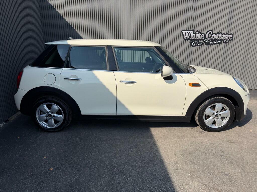 Mini Hatch 1.5 Cooper D Media XL Chili Half Leather Silver #7