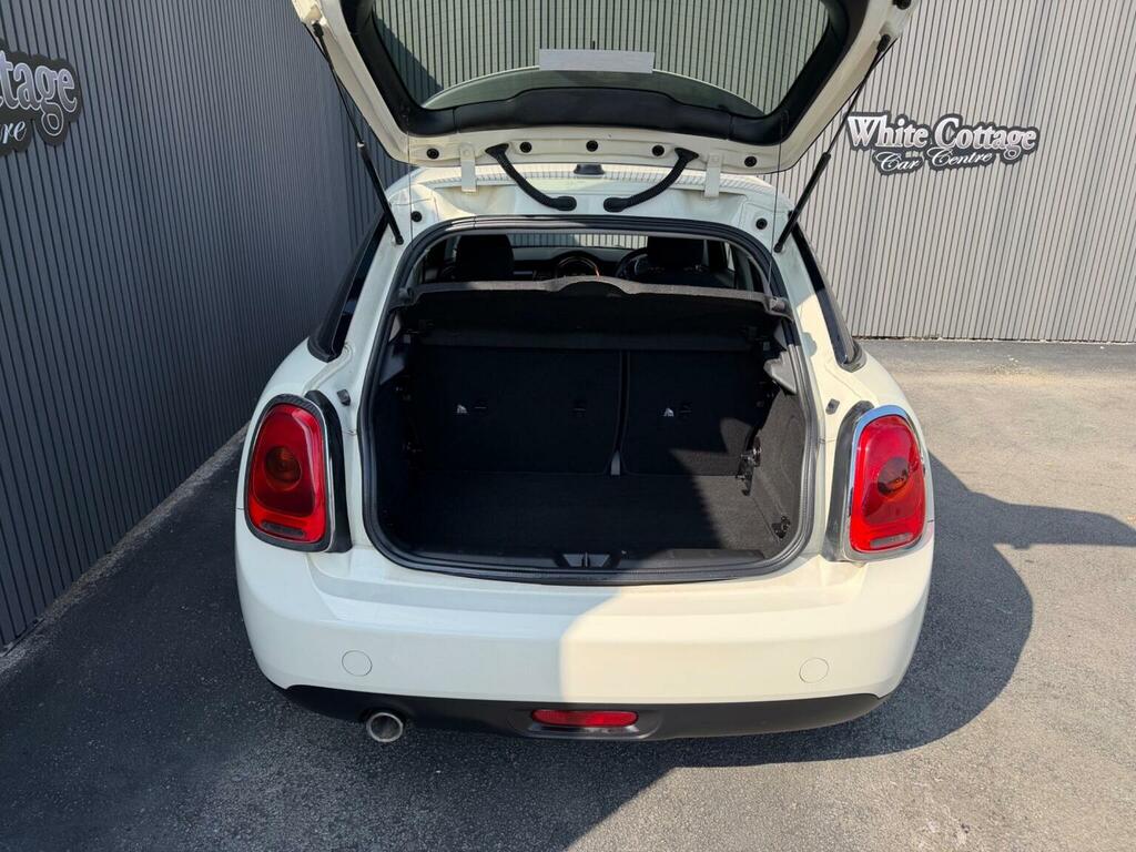 Mini Hatch 1.5 Cooper D Media XL Chili Half Leather Silver #9