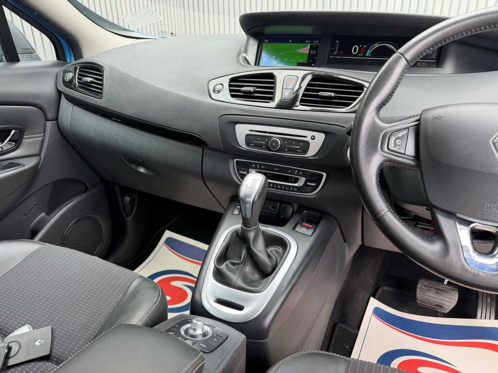 Renault Grand Scenic Dynamique Tomtom Beige #26