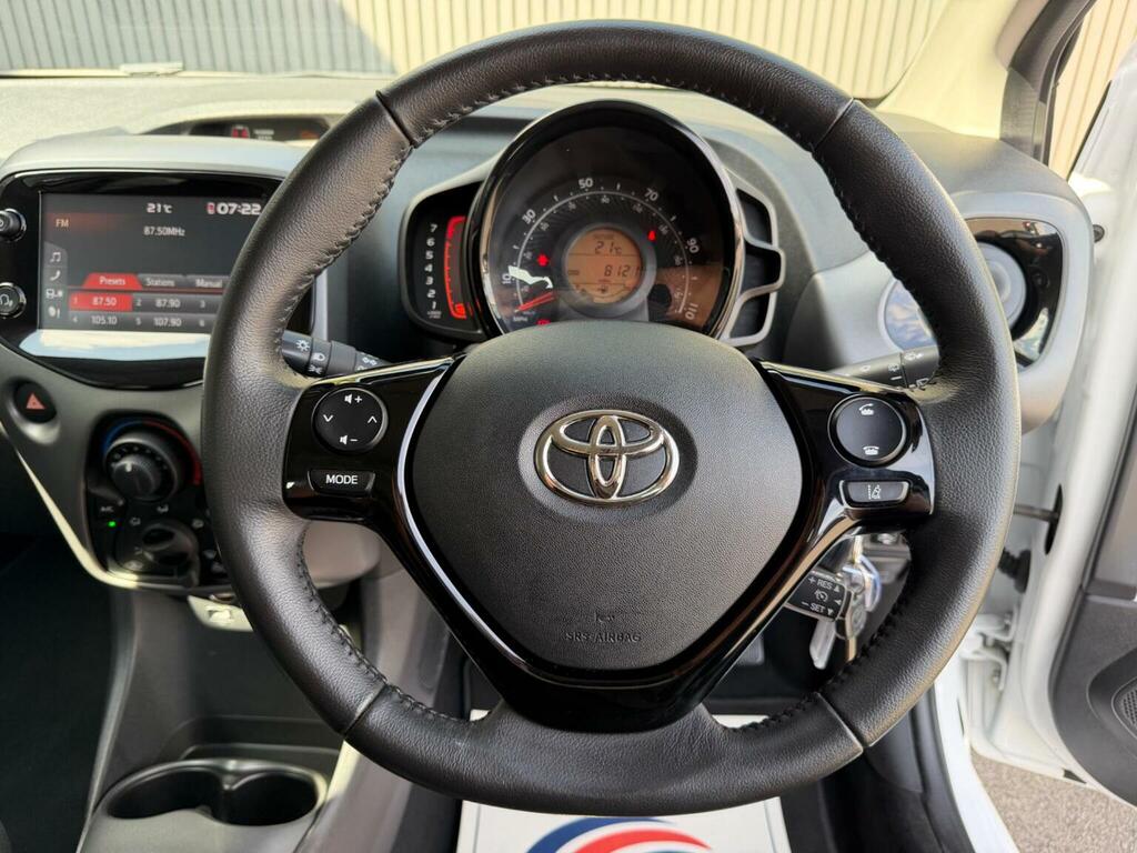 Toyota Aygo Hatchback  #17
