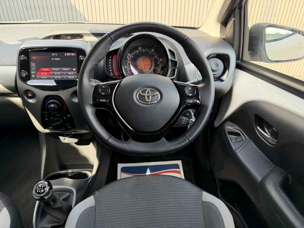 Toyota Aygo Hatchback  #14