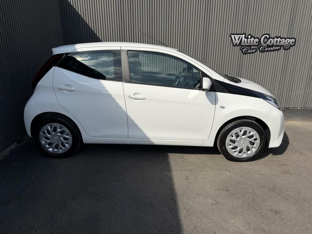 Toyota Aygo Hatchback  #7