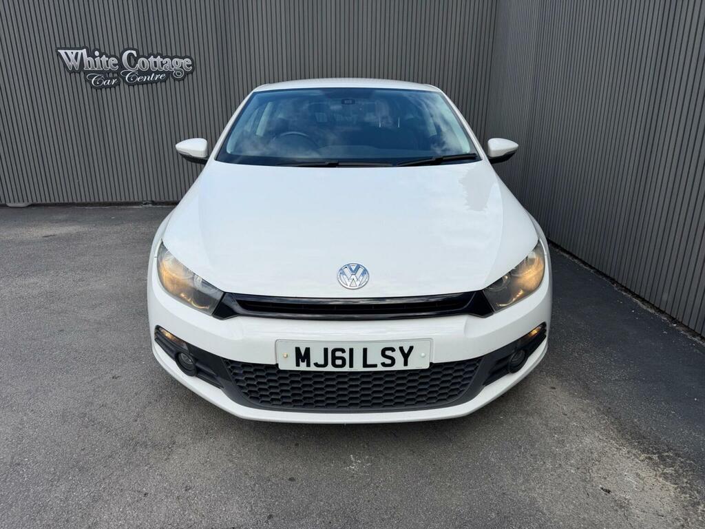 Volkswagen Scirocco 2.0 Tdi Bluemotion Tech Gt Euro 5 Ss White #4