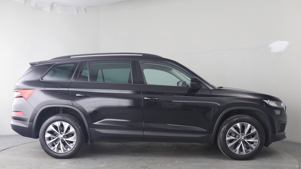 Skoda Kodiaq 1.5 Tsi Act Se Drive Suv Dsg Euro 6 S BD72UCO Black #4