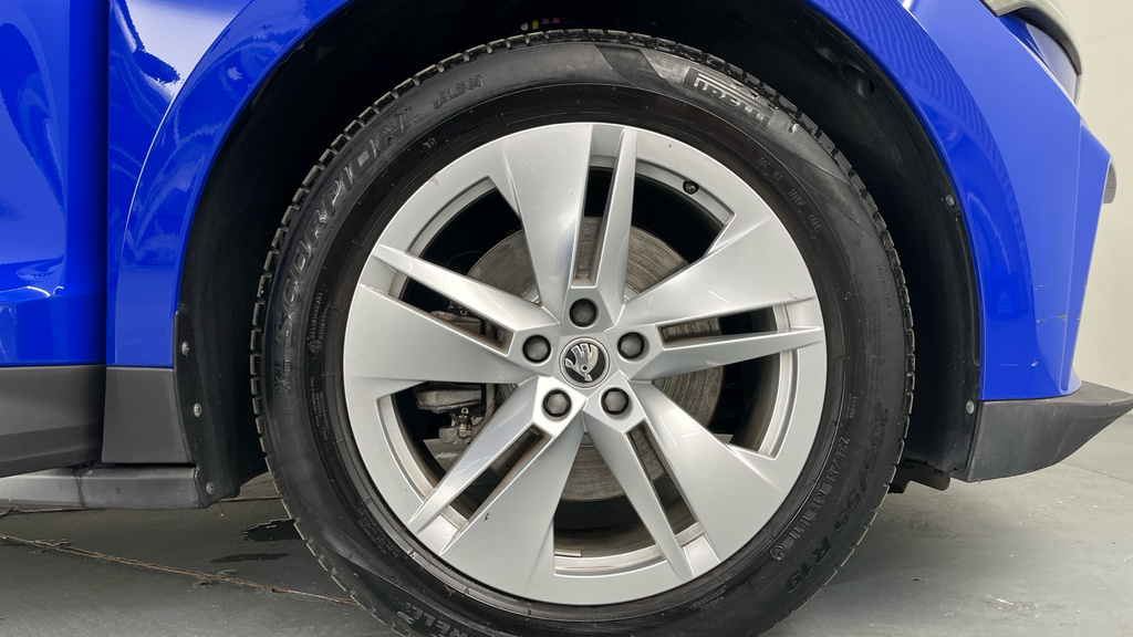 Skoda ENYAQ Iv 62Kwh 60 Suv 179 Ps Blue #5