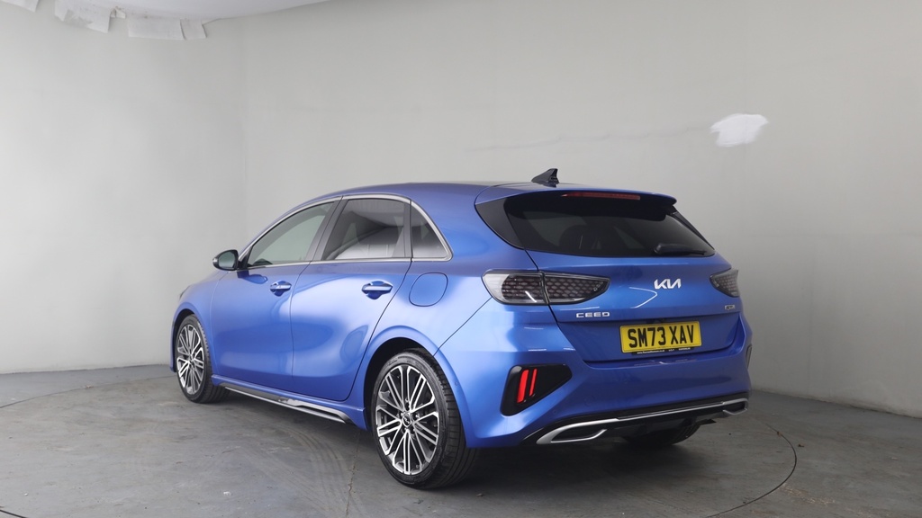 Kia Ceed 1.5 T-gdi Gt-line S Hatchback Dct Euro SM73XAV Blue #2