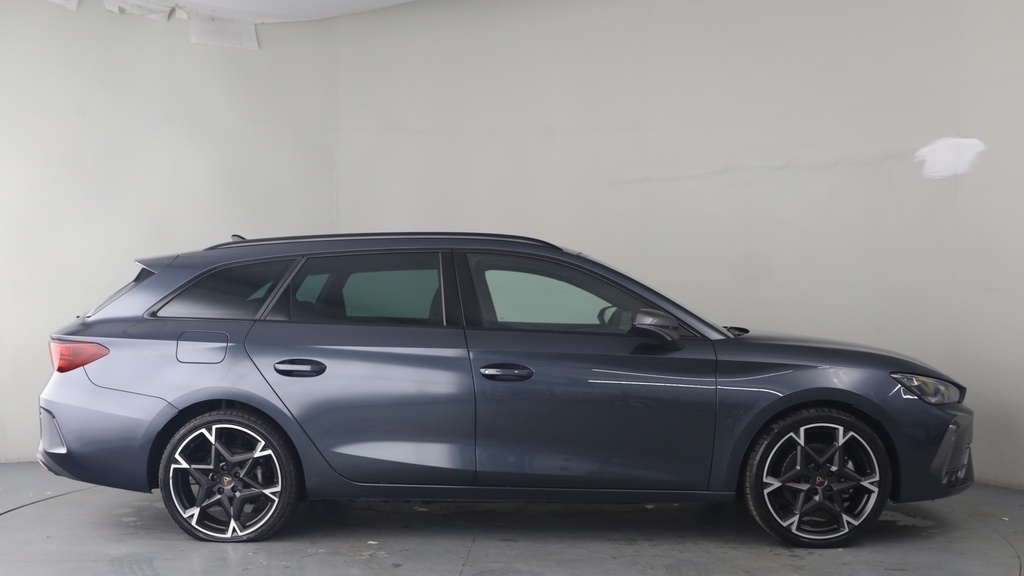 Cupra Leon 1.5 Ehybrid 25.8Kwh V2 Estate Plug-in H Grey #4
