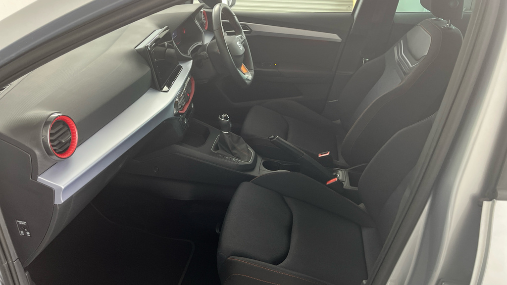 Seat Ibiza 1.0 Tsi Fr Hatchback Euro 6 Ss CV23UNR Silver #2