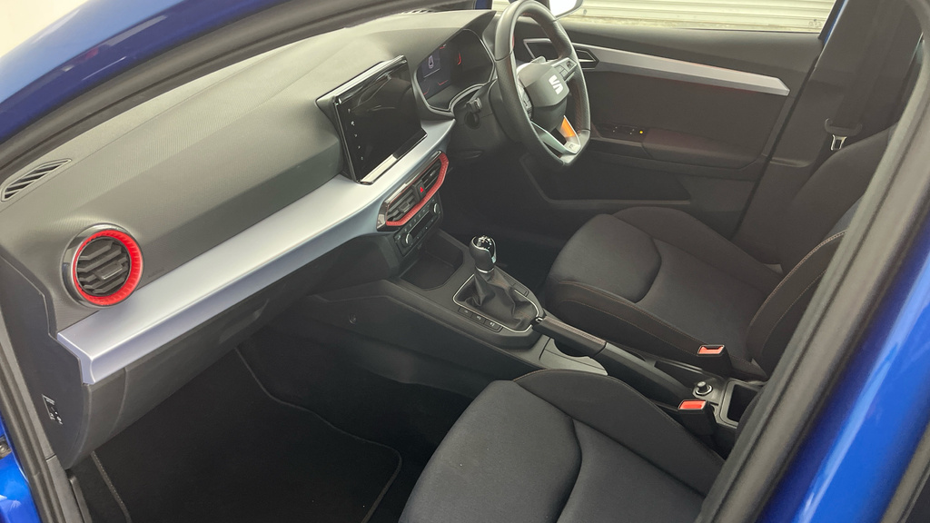 Seat Ibiza 1.0 Tsi Fr Hatchback Euro 6 Ss MC24NUX Blue #2