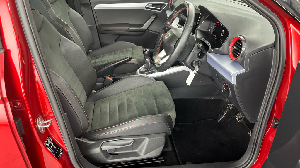 Seat Arona 1.0 Tsi Fr Sport Suv Euro 6 Ss LP23GPO Red #2