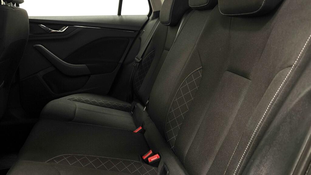 Skoda Kamiq Se Drive 1.0 Tsi 95 Ps 5G Man Silver #7