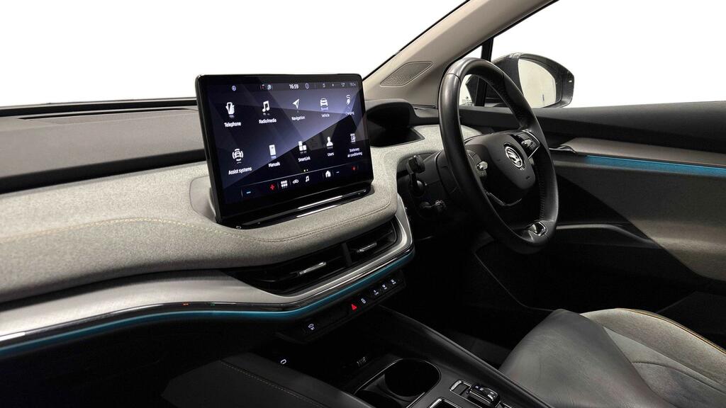 Skoda ENYAQ Iv 62Kwh 60 Suv Dc120kw 179 P Black #2