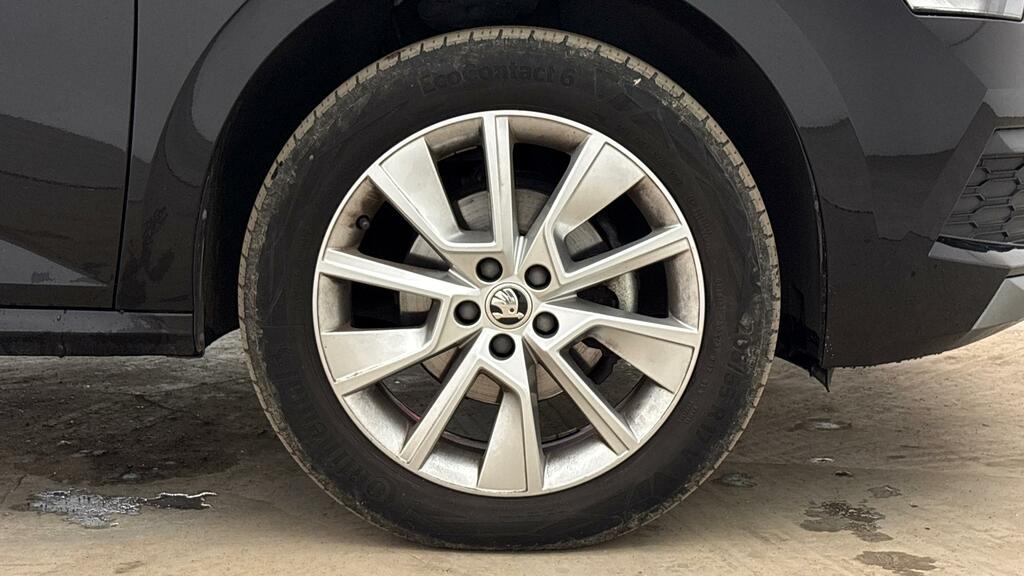 Skoda Kamiq 1.0 Tsi Se Drive Suv Euro 6 Ss Black #5
