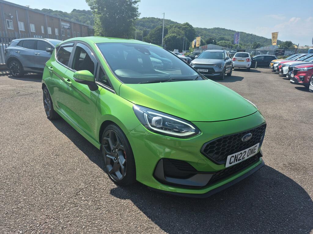 Ford Fiesta 1.5T Ecoboost St-3 Hatchback Eur Green