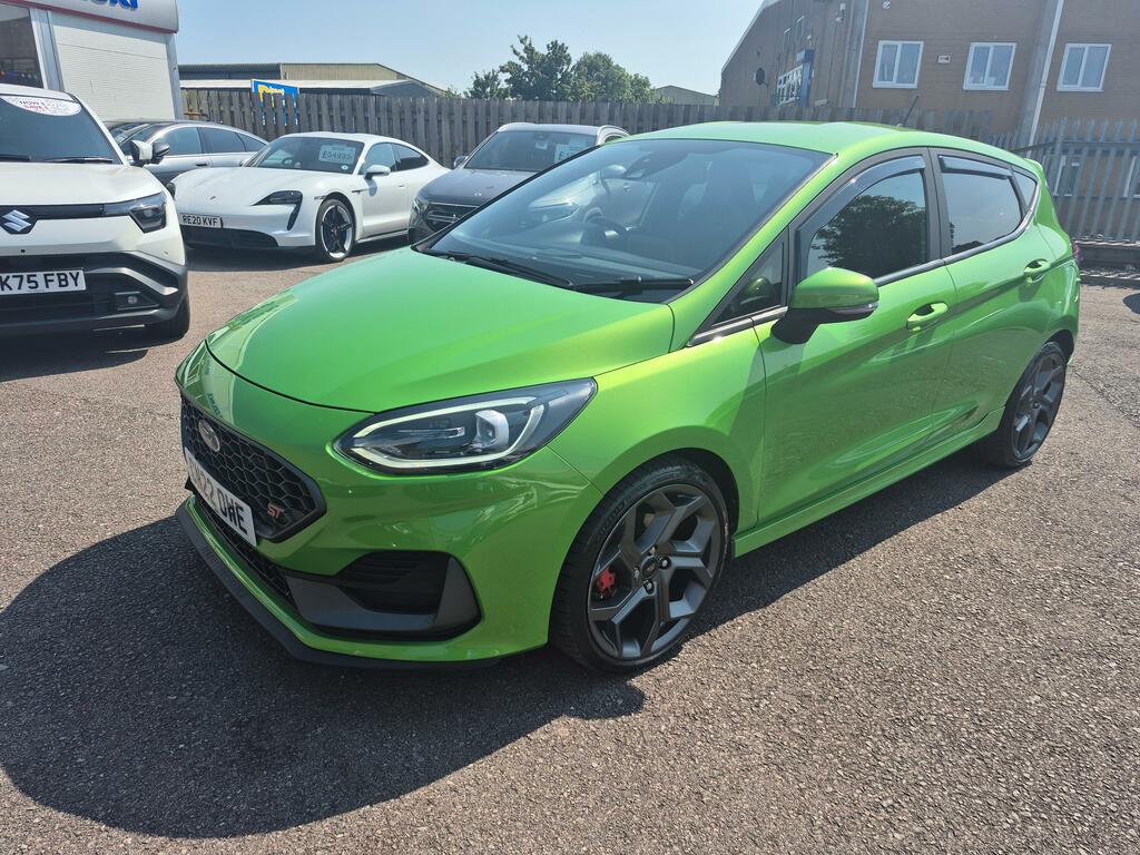 Ford Fiesta 1.5T Ecoboost St-3 Hatchback Eur CN22OWE Green #2